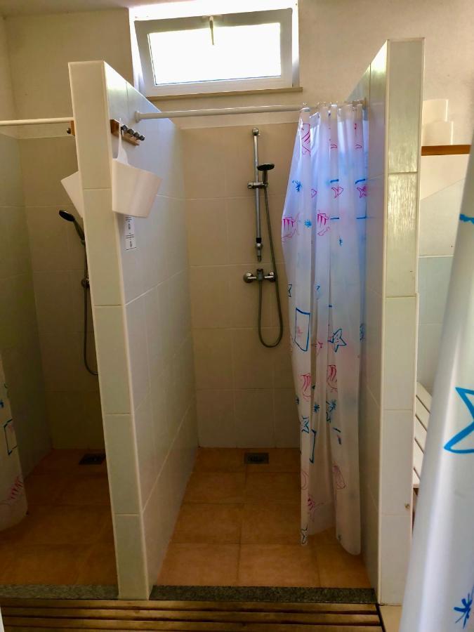 فندق Una Kamp بوسانسكا كروبا المظهر الخارجي الصورة